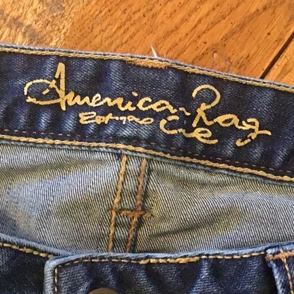 American Rag denim blue jeans. Women’s size 11, 28” inseam. Skinny jeans - Picture 13 of 15